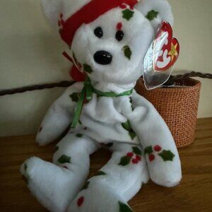 Ty Beanie Baby 1998 Holiday Teddy Bear Christmas Holly PJs Hat Plush w/ Tag